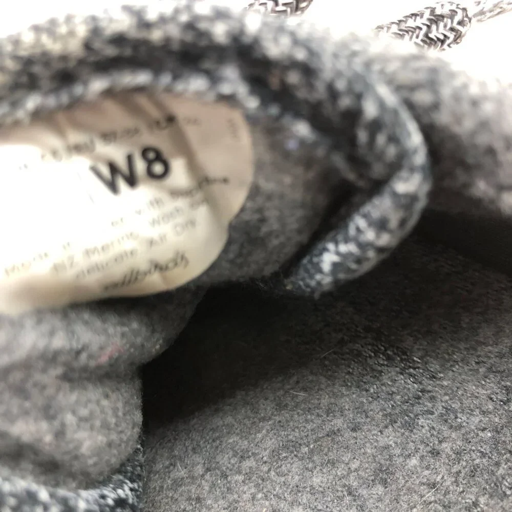 Allbirds Sneakers Womens 8 Gray Merino Wool Runners Lace Up Shoes